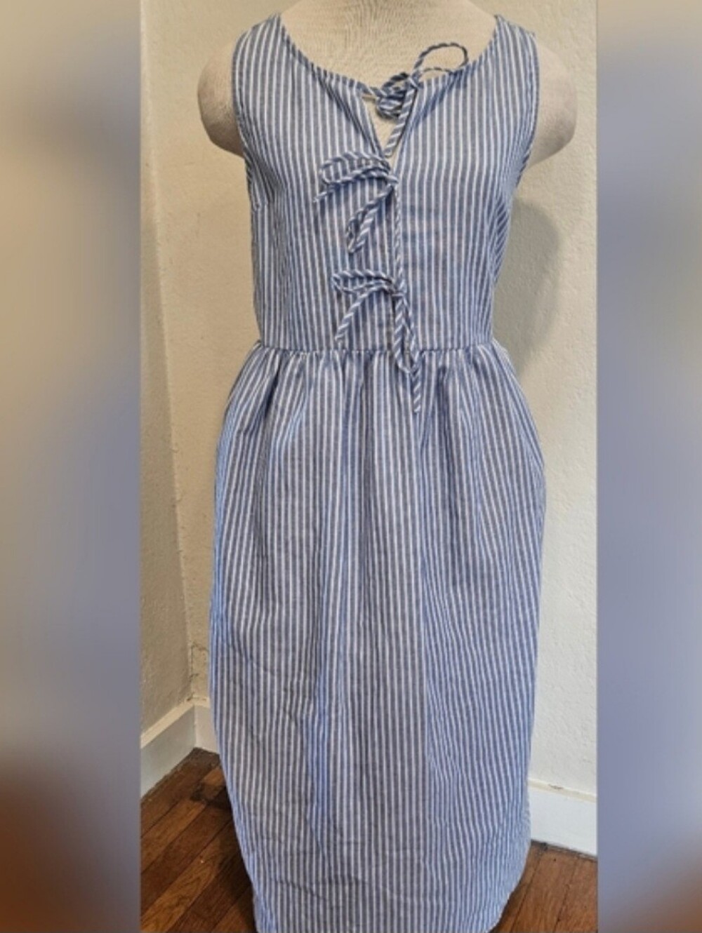 Monteau Los Angeles Blue & White Striped Tie Front Dress Size S Sleeveless